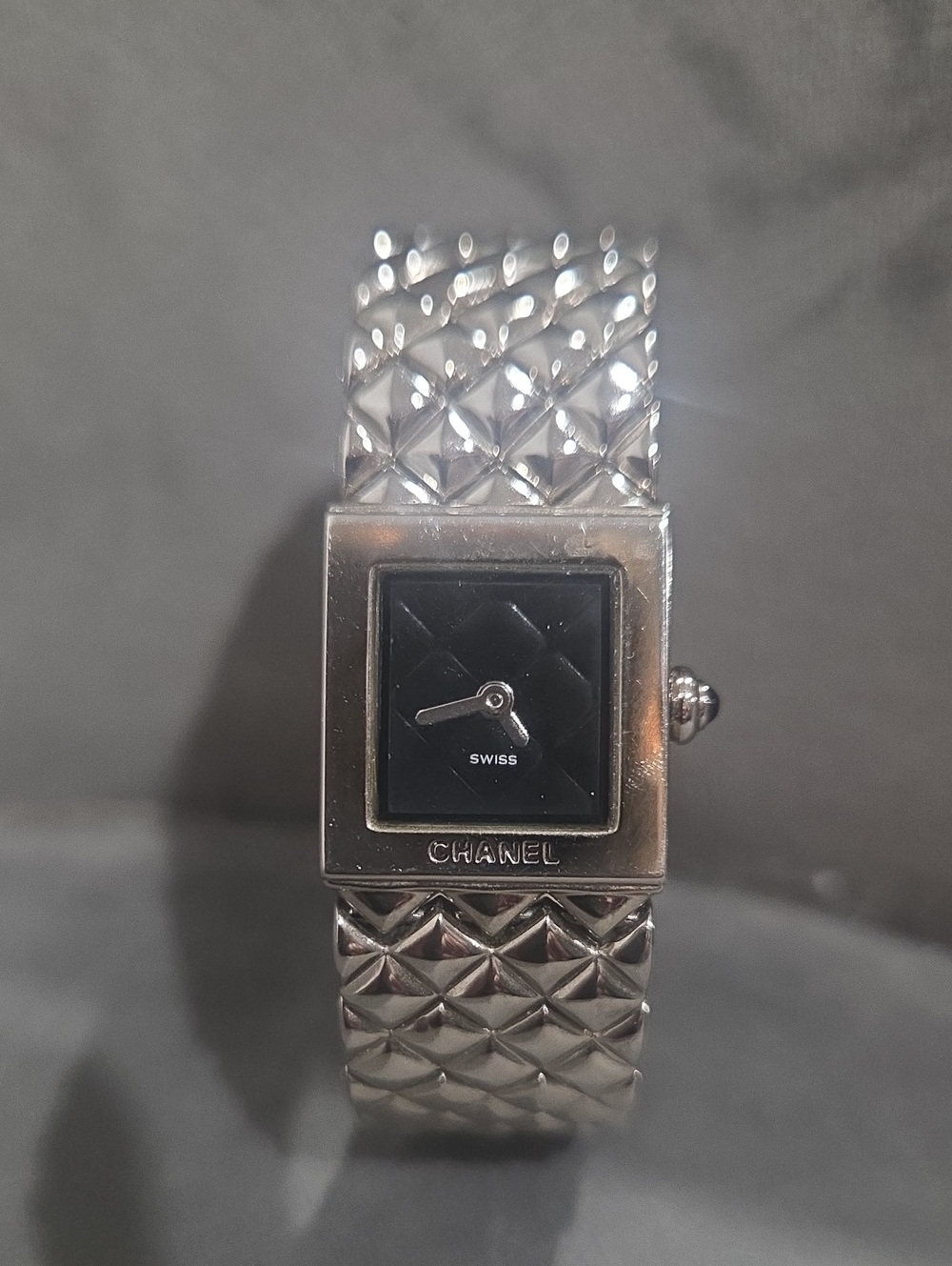 CHANEL Matelassé Vintage 1987 Watch